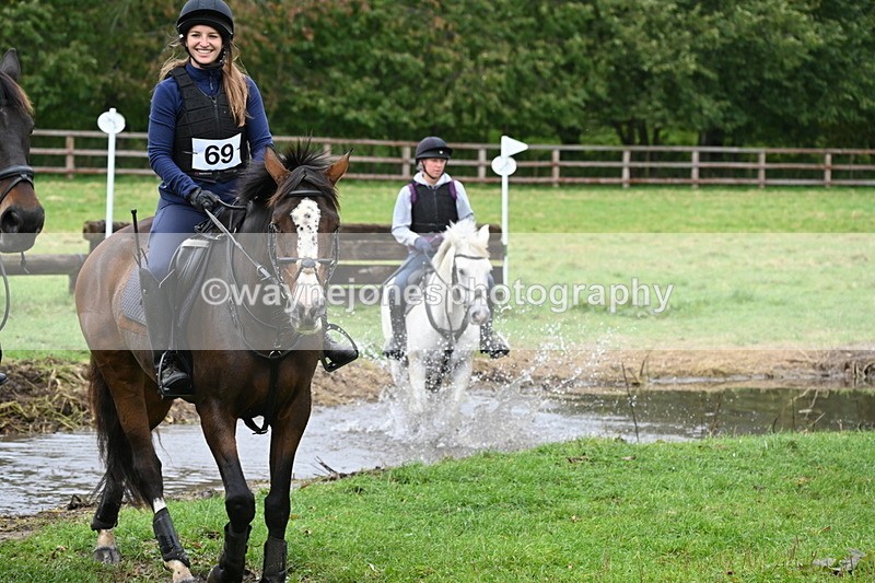 WJ6_4690 - Time at Photographer 11:57 to 12:14