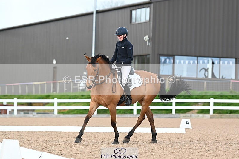 240323A-151830-02432 - UnA Novice 28