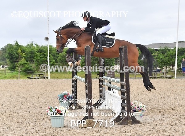 BPP_7719 - CLASS 6 Senior Newcomers/ 1.10m Open