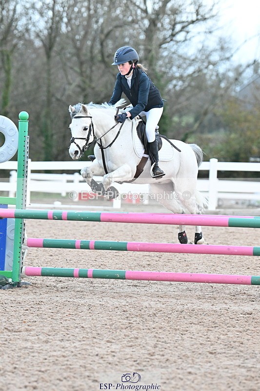 231119A-083928-04170 - Sun Cls 2 British Novice & 80cm Open