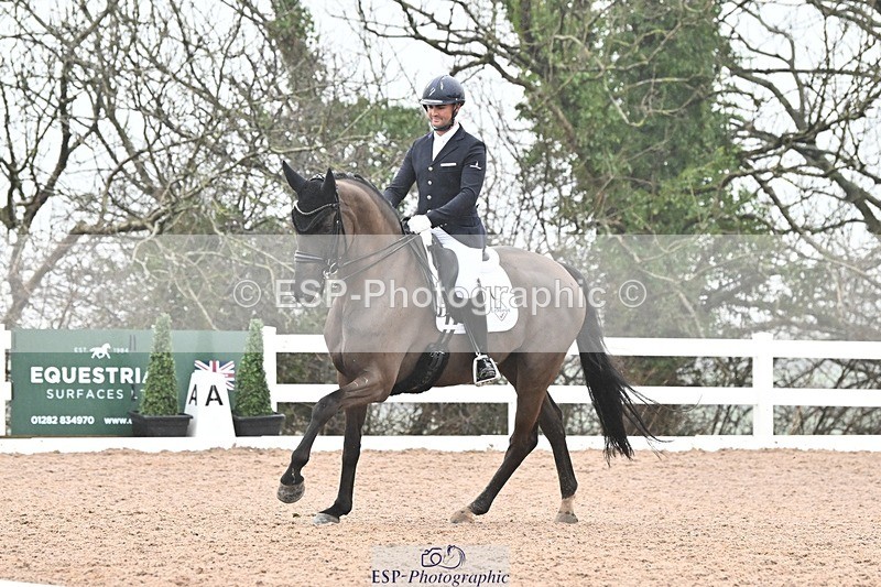 250215-114919-03267 - 127-Jezz.Palmer-Toddington.Debut