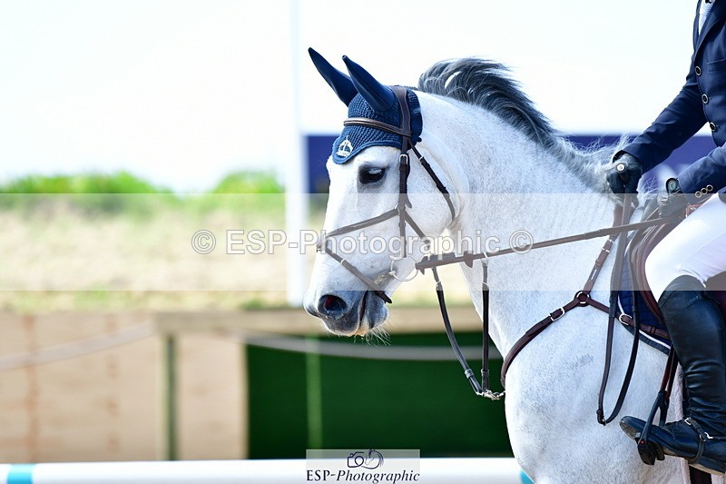 240525A-102533-05226 - Cls 23 Discovery and 1m Open