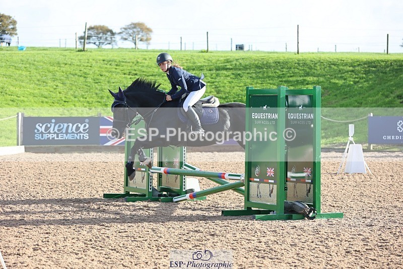 251025-100927-00812 - Cls 21+22 Club and Schools 60cm