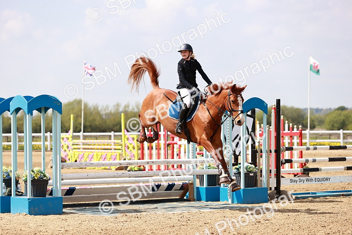  - Class 24 - Senior Newcomers - 1.10m