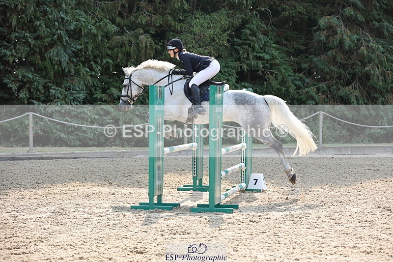 250816A-102944-00732 - Cls 3 Snr British Novice