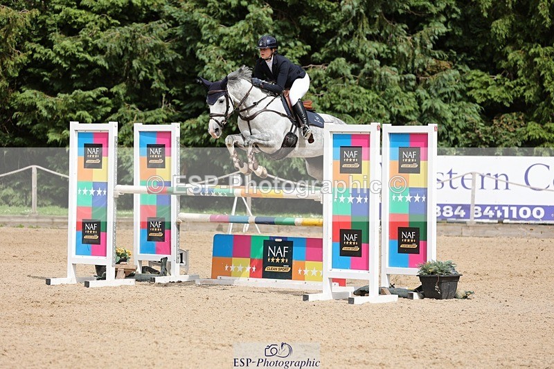 240711-153815-29045 - Cls 124 Foxhunter