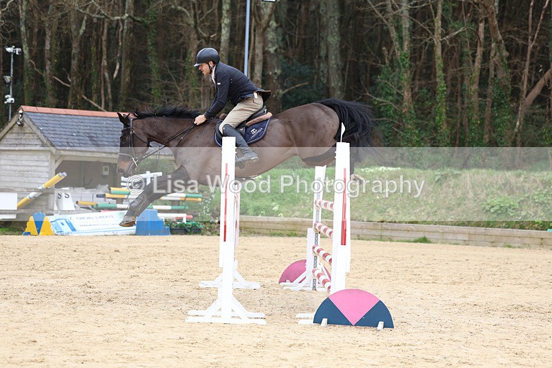 3E7A7812 - Class 9: Senior Foxhunter/1.20 open