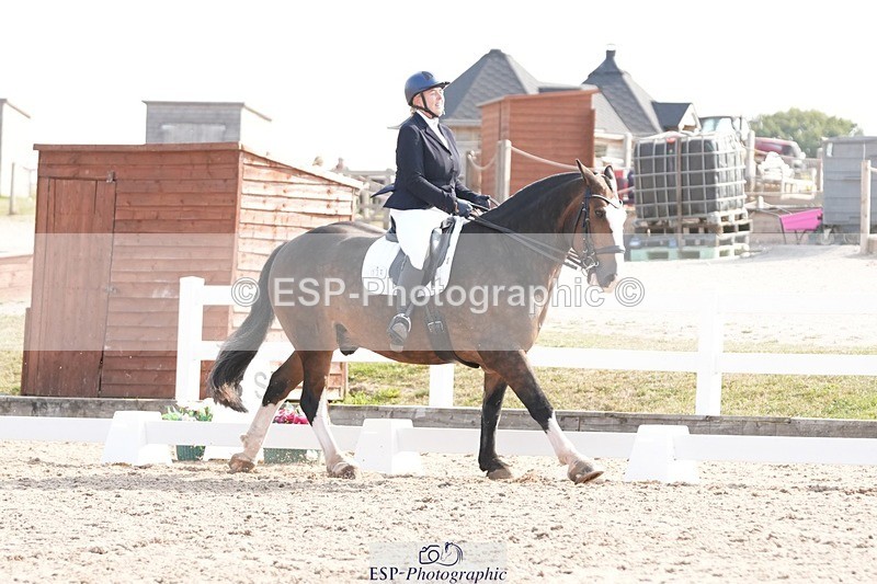 250817-100443-08257 - 134-Abby.HayesRathnagrew.Pride