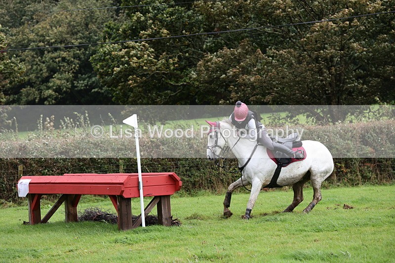 1X9A1973 - Class 6: 90cm + Red Table
