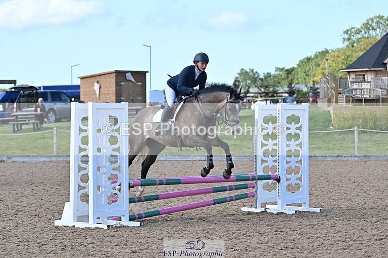 240820A-162732-00262 - Cls 3a 3b & 4 70cm