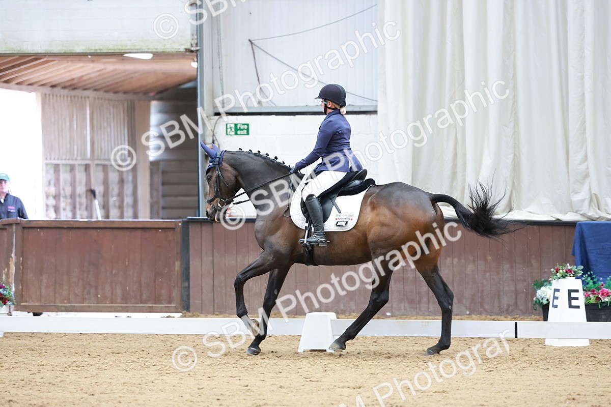 SBM_010101 - Class 6b - Novice 6 - 12.40-13.43