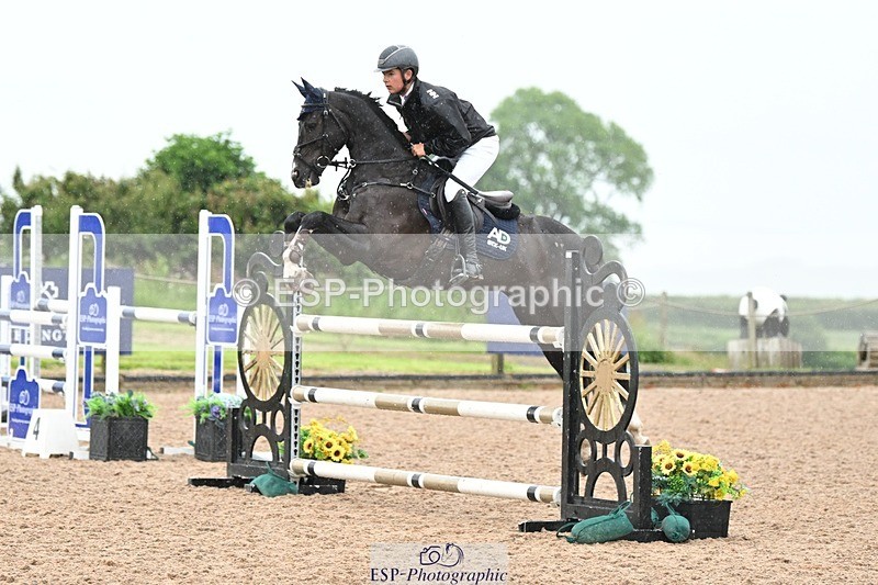 250607-131845-01169 - Cls 13 Pony Foxhunter and 1.10m