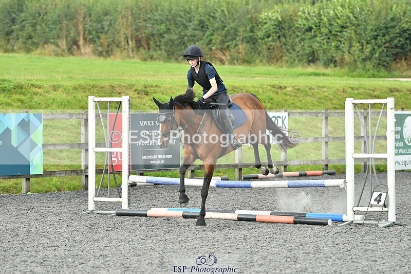 230817-091547-00112 - Theo's 1st Group - Arena