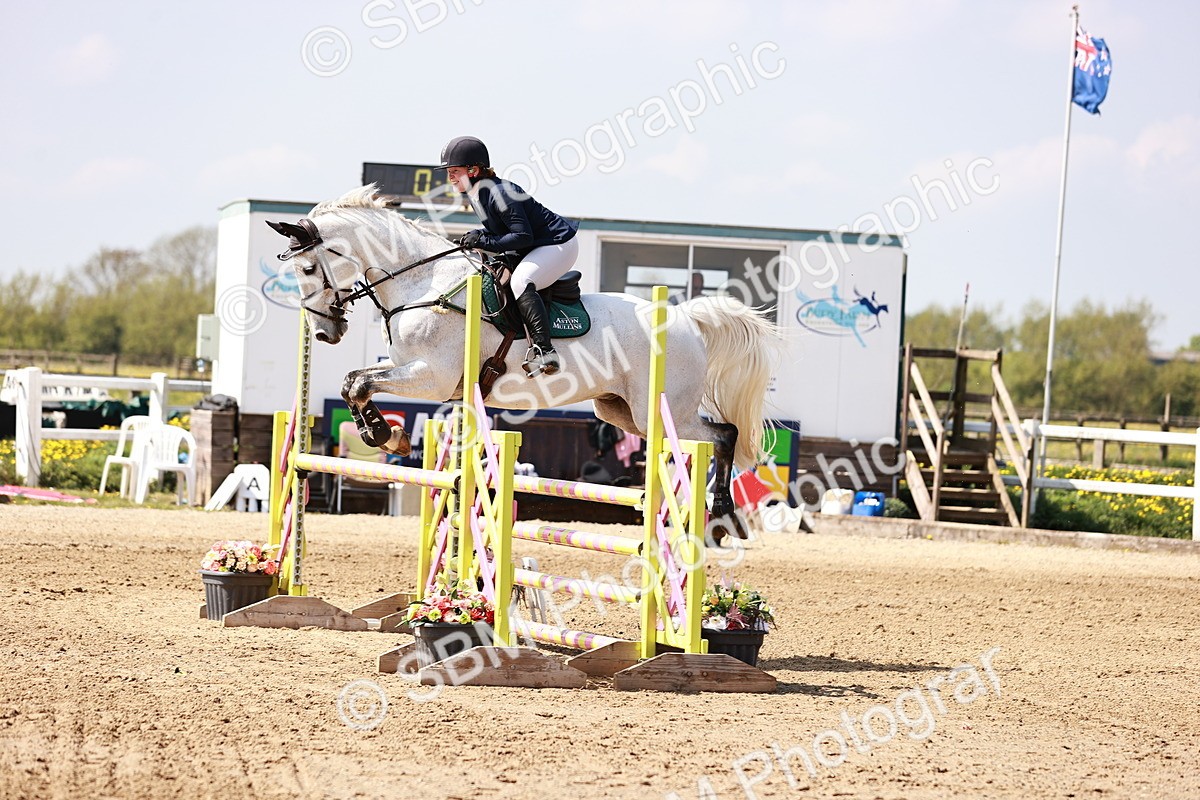  - Class 23 - Senior 1.05m