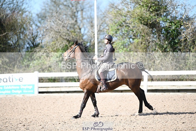 250330-103243-06154 - Cls 32 British Novice and 90cm