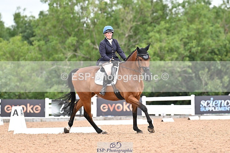 260704-122544-04579 - Cls 4D Senior Intermediate Novice 1