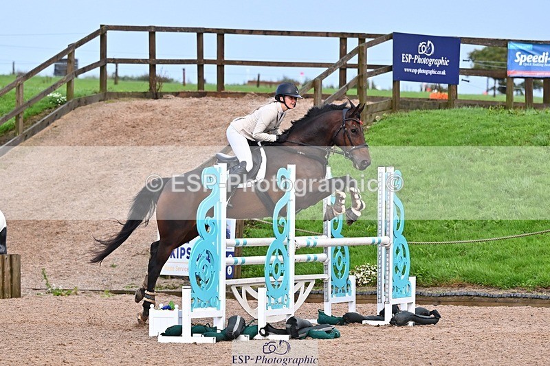 250912-161834-05417 - Cls 13 Snr 1.05m and 1.10m