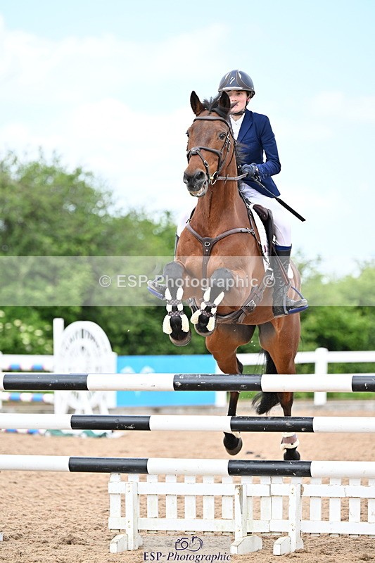 240605A-131223-00495 - Cls 3 Snr 1.05m Open