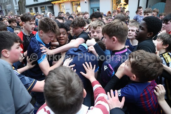 AA076064 - Christmas Boys Ba'