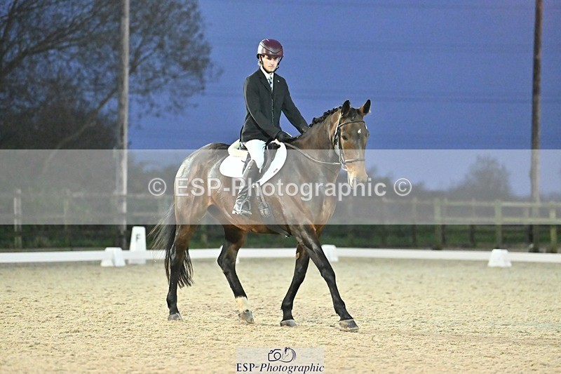 241103-165900-03448 - Novice 1 - 16.18 to 17.50