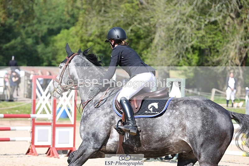 230513-101124-03713 - Cls 18 Snr 1.05m Open