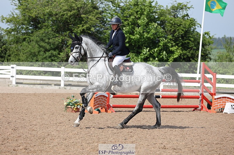 240510A-102738-05734 - Cls 14 Discovery and 1m Open