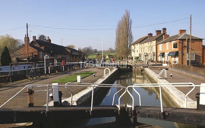 Stoke Bruerne - Northamptonshire