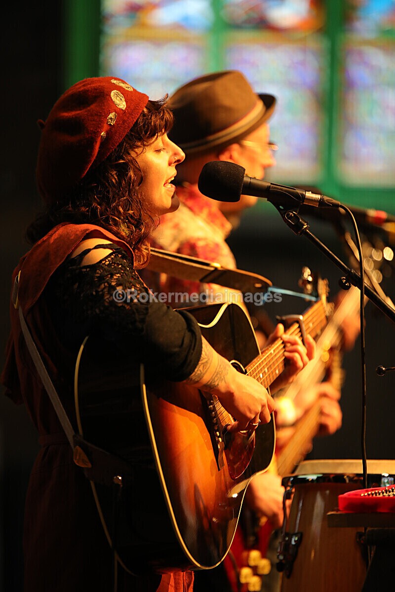 FOLK N BLUES-256 - FOLK and BLUES SEPT 2022