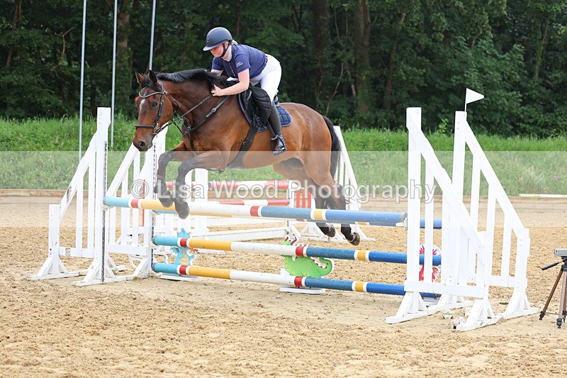 3E7A5703 - Class 5: Senior 95cm