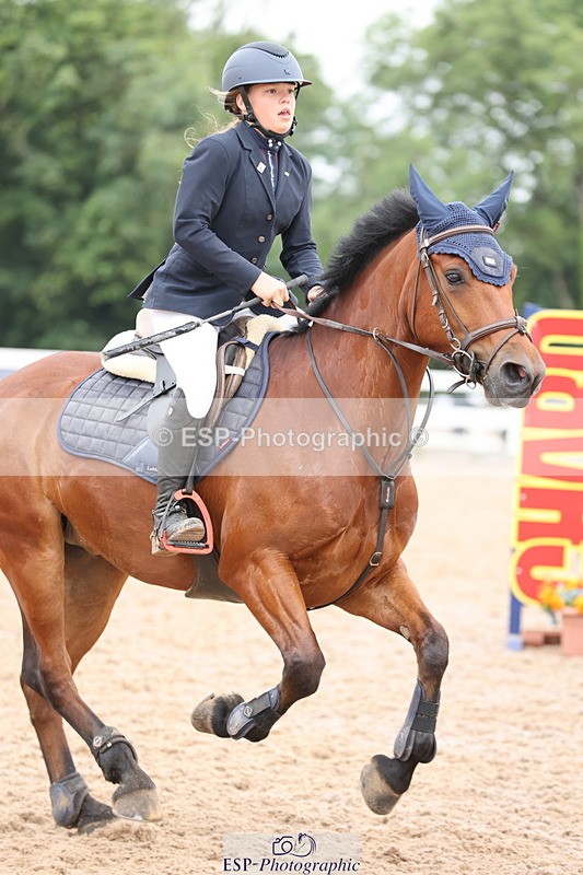 240630A-110003-12477 - Cls 31 Discovery and 90cm Open