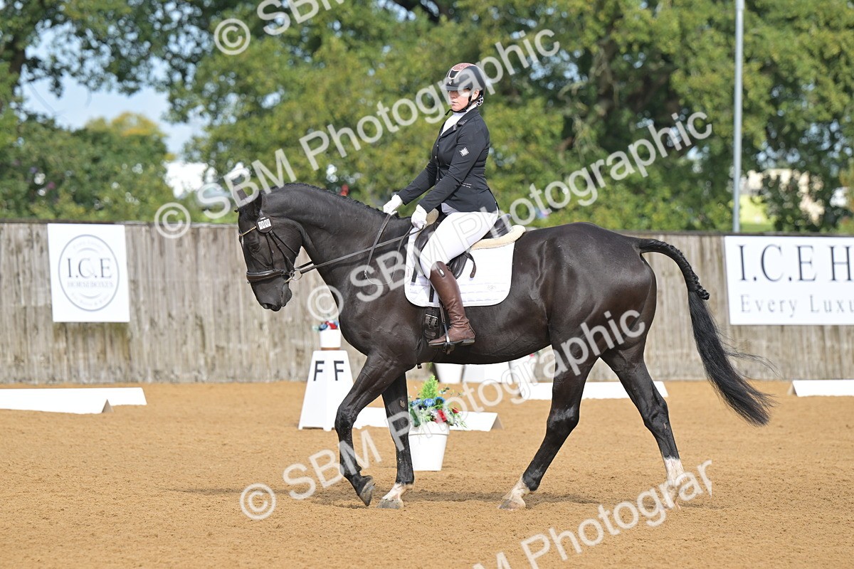 SBM_03715 - D2 - Small Tour Championship Intro 2