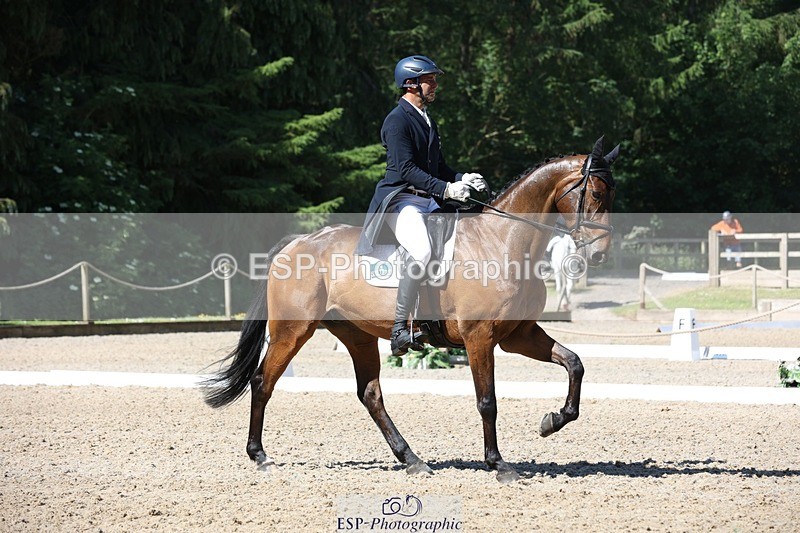 230526-101707-05222 - 360-NO_RUSH_ONE-Marcio_Carvalho_Jorge-WEDTrotUp+DR