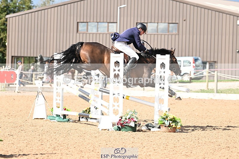 240912A-143806-02223 - Cls 5 National 1.30m Open