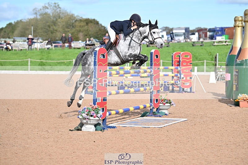 231015A-130927-08108 - Cls 30 Foxhunter & 1.20m Open