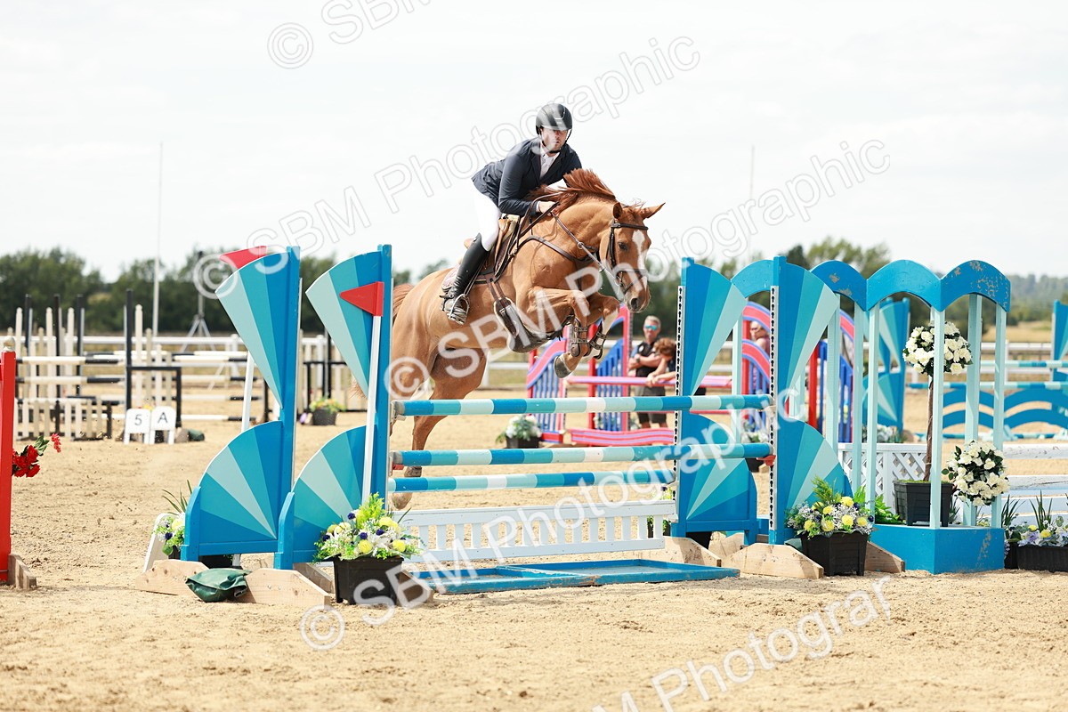 SBM_007649 - Class 3 - Senior Newcomers - 1.10m Open