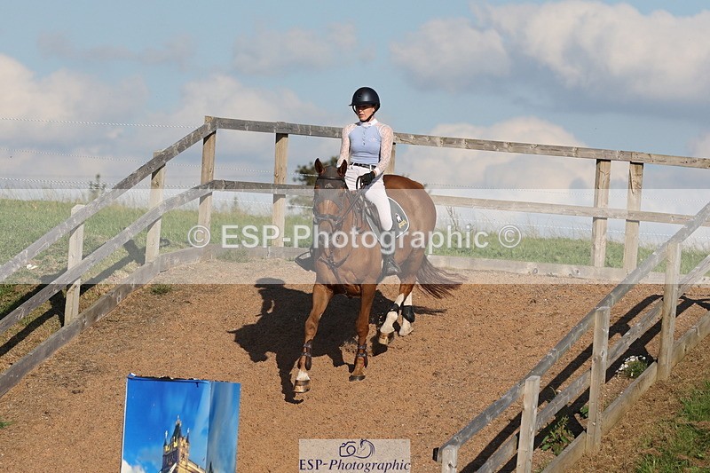 230915A-162824-03181 - Cls 6 Snr 1.05m Derby