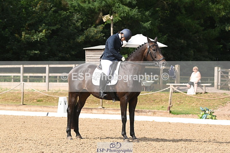 250719A-101419-03309 - 049-Veronica.Roberts-For.J'Adore