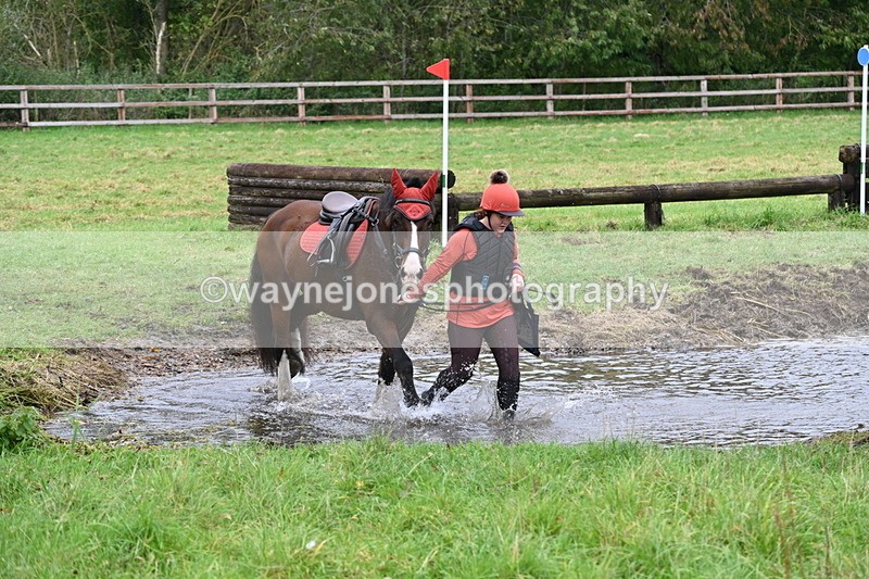 WJ6_6346 - Time at Photographer 12:41 to 13:05