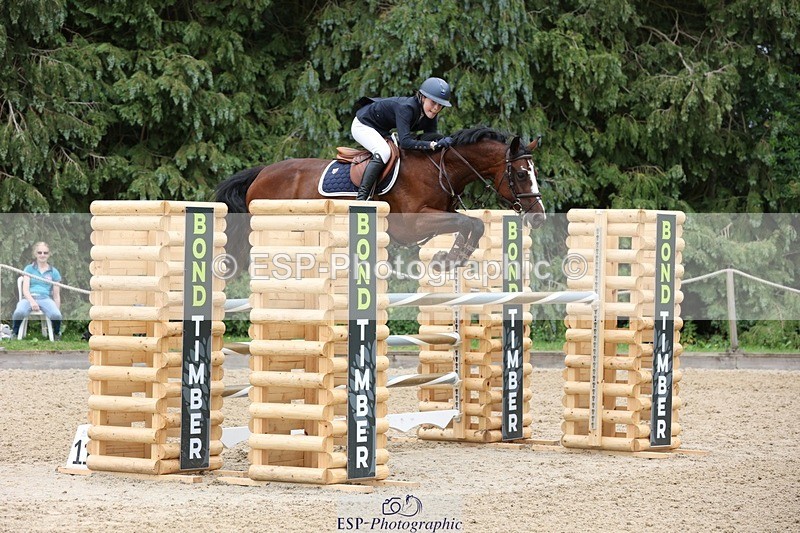 230618-140033-12560 - Cls 20 Pony Foxhunter 2nd R Jump Off's and Pres