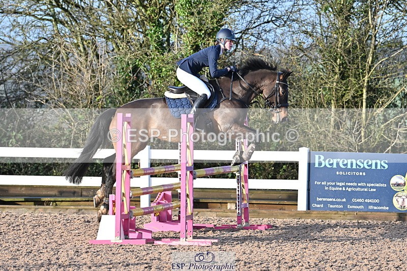 231208A-092728-00053 - Cls 2 British Novice & 90cm Open