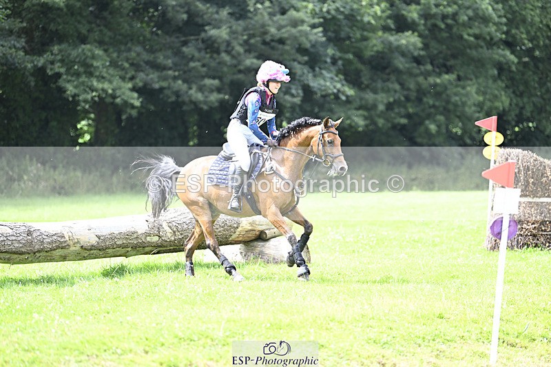 240804-151601-18171 - 601-Tichy_Sanders-UBERTON_VAN_HET_DALHOF