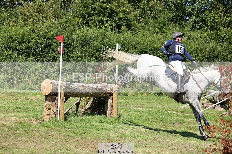 240811A-140040-04628 - 158-