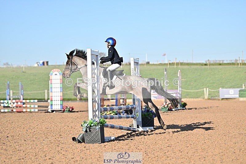 250401-172713-00423 - 70cm classes