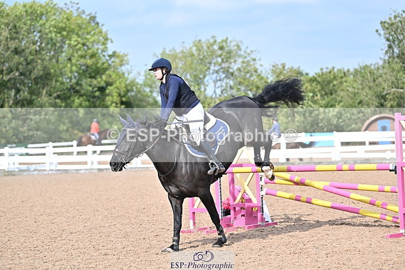 241004A-123638-01948 - Fri 09 95cm Amateur Quals