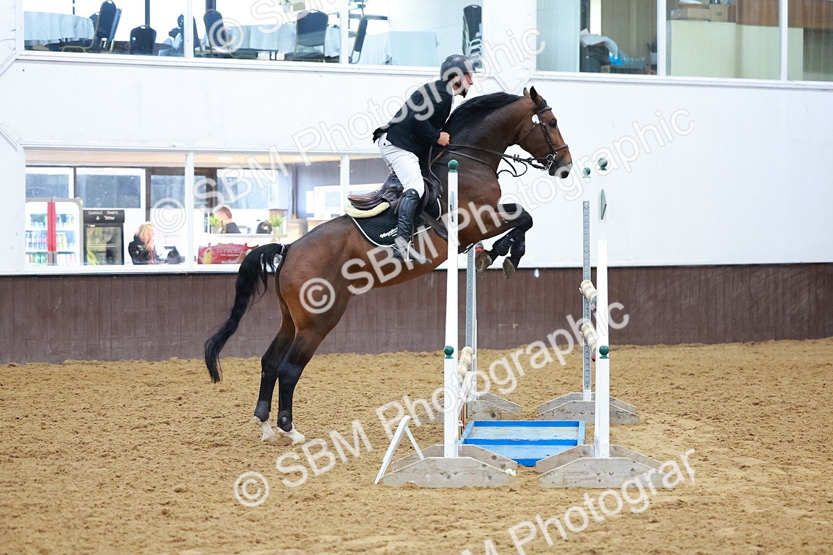 SBM_002205 - Class 5 - Senior Foxhunter 1.20m