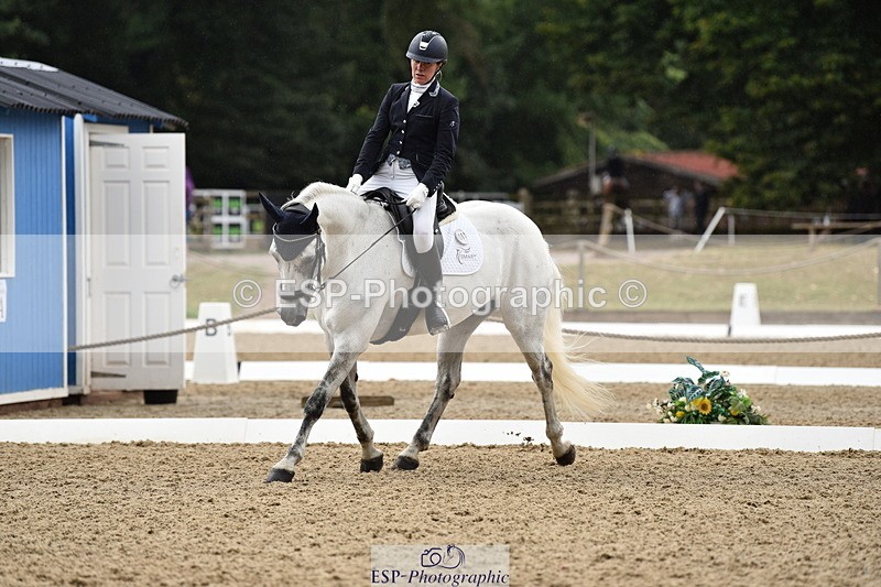 140110A-002428-10604 - 080-Polly.Vogel-Loughamore.Lady