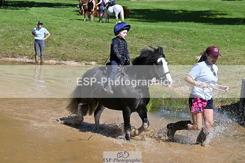 240728B-111542-01326 - Gemma's Group XC