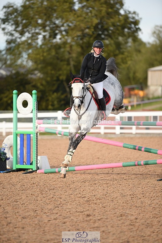 231015A-164600-09402 - Cls 27 1.10m Amateur Q 2nd R