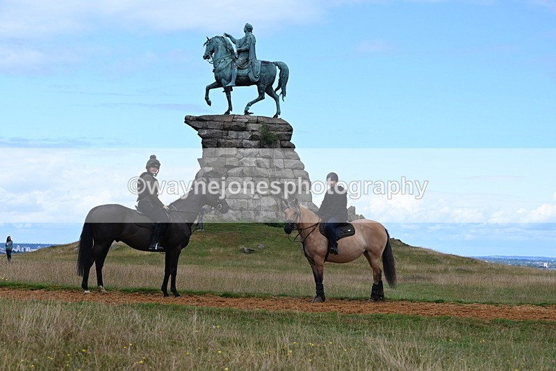 DSC_8543 - Time at Statue 13:52 to 14:33