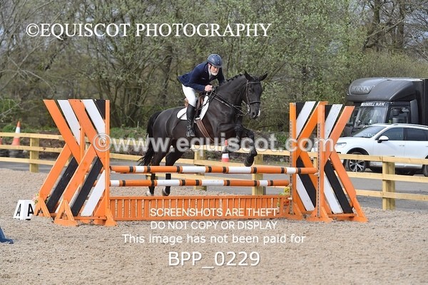 BPP_0229 - CLASS 2 FRI Senior BritiNovice/ 90cm Open